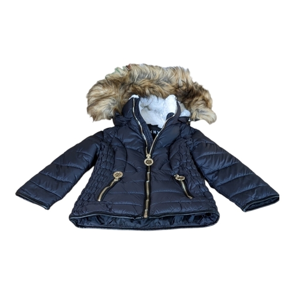 𝅺dkny Toddler faux fur hooded jacket, Size 3T GUC